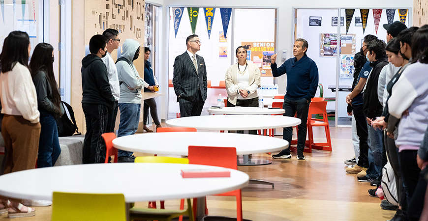 UC Merced Chancellor Juan Sánchez Muñoz, College Track President & CEO Shirley M. Collado and former Los Angeles Mayor Antonio Villaraigosa speak with students.