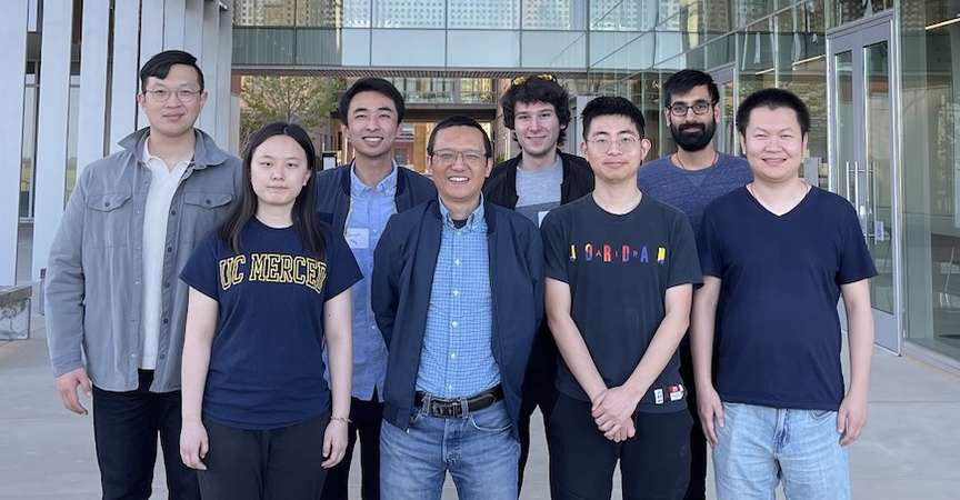 UC Merced Computer Science and Engineering Professor Xiaoyi Lu and members of the Lu lab. 