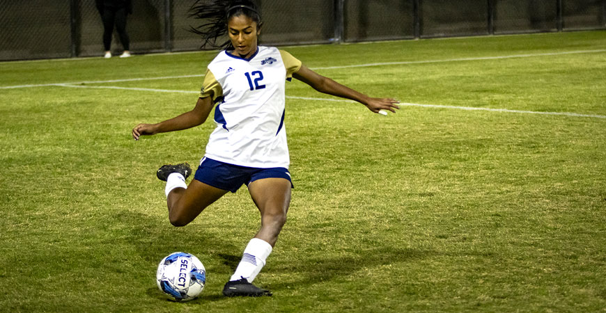 UC Merced soccer player Preeya Singh